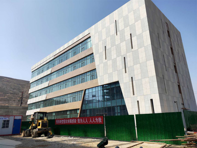 质量部对新建成中试车间进行现场勘察